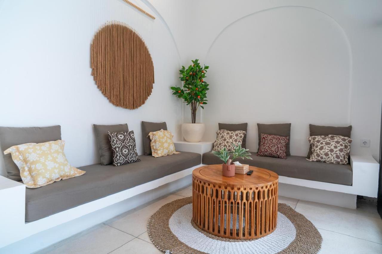 White Harsita Villa Seminyak - Managed By Harsita Villa Management